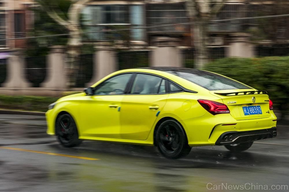 Тест-драйв седана MG 5 Scorpio. Что представляет собой автомобиль с ...