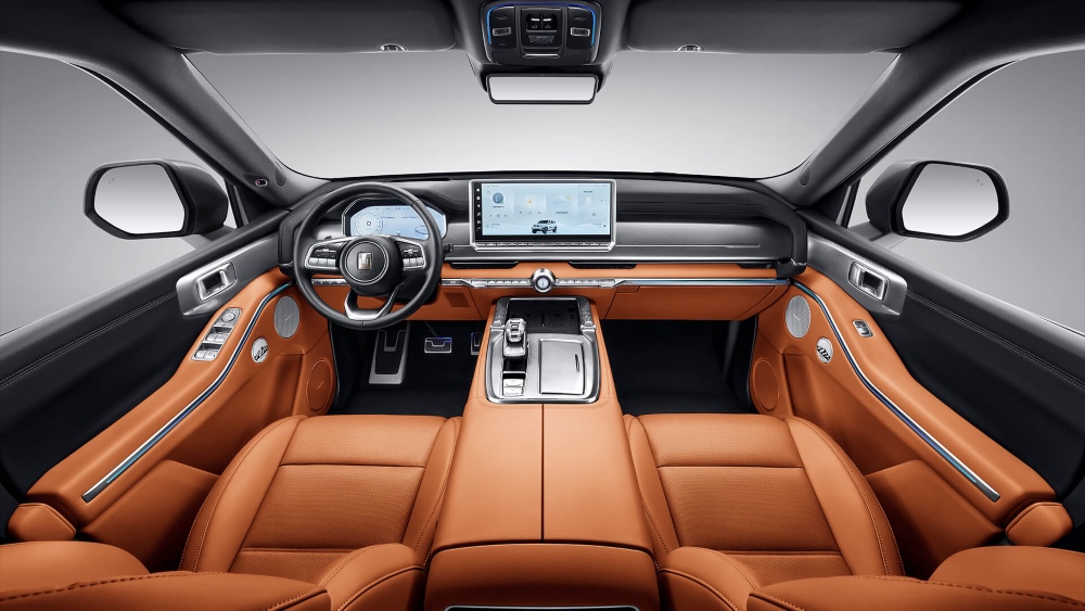 бак 700 hi4-t салон