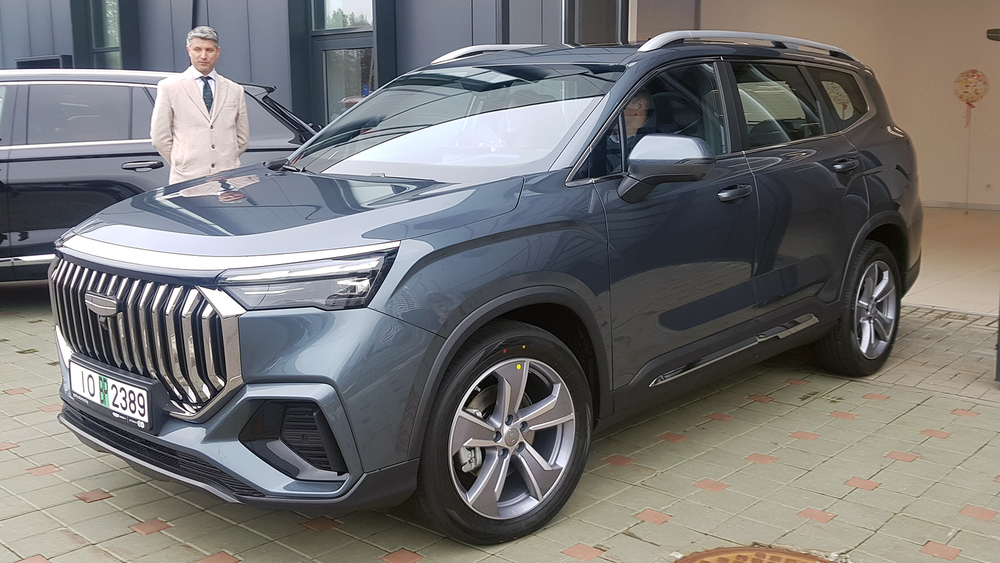 Кроссовер Geely Okavango Новый в Беларуси передняя сторона