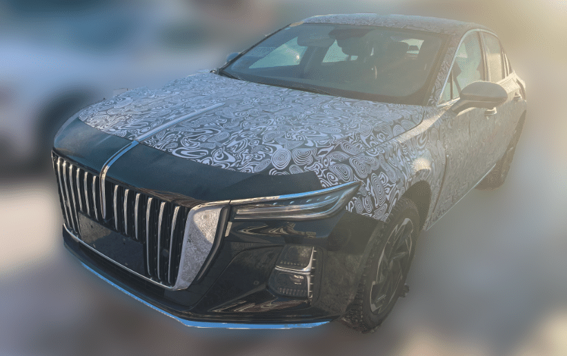 В Китае PHEV-версия Hongqi H5 прошла очередной этап испытаний