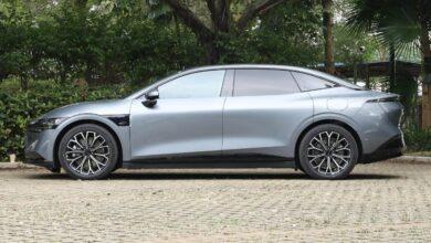 В Китае Zeekr 007 победил человека в сложном тесте на парковку В Китае Zeekr 007 победил человека в сложном тесте на парковку