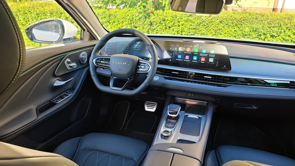 Chery Arrizo 8 интерьер