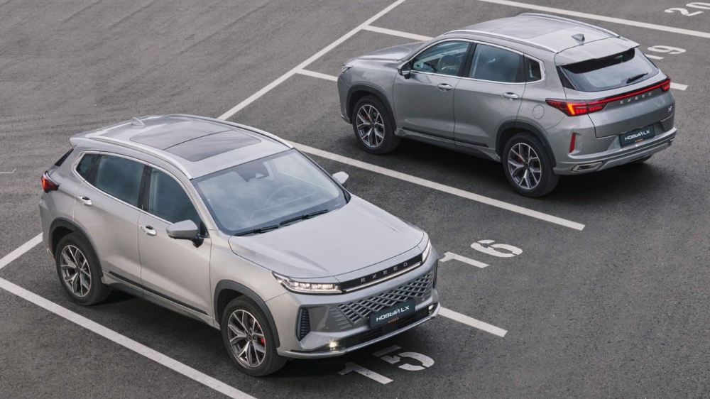 обновленный новый Exeed LX в России передняя сторона задняя верхняя