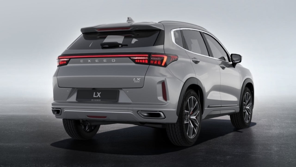 Обновленный кроссовер Exeed LX, вид сзади сзади