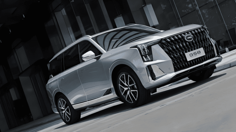 В Китае GAC представляет обновленную роскошную модель Trumpchi GS8 2024 года