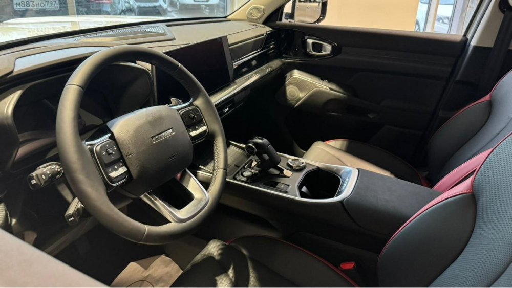 салон haval h3 черный с красными вставками автомир дилер купить