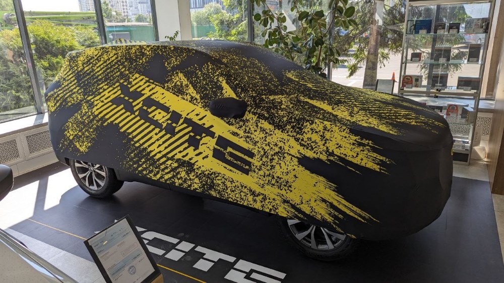 Кроссовер Xcite X-Cross 7 в России у дилера Lada