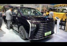 Видеообзор экстерьера и интерьера Dongfeng FORTHING Xinghai V9 PHEV MVP 2024 года