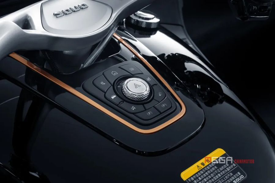 Горизонтально-оппозитный 8-цилиндровый двигатель мотоцикла Great Wall SOUO S2000 поступит в серийное производство.