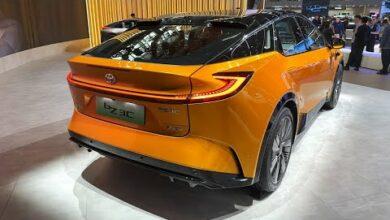 Видеообзор экстерьера и интерьера Toyota bZ 3C EV 2025 года