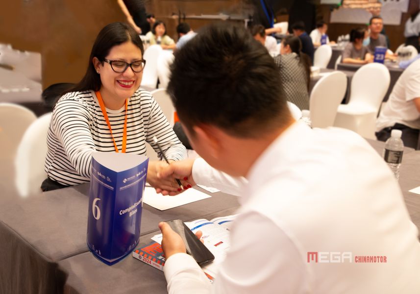 В Китае прошел форум по развитию электротехнологий в мотоциклетной и автомобильной промышленности