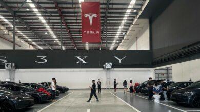В Китае Tesla готовится к испытаниям системы автономного вождения FSD в городе Шанхай с 10 автомобилями. В Китае Tesla готовится к испытаниям системы автономного вождения FSD в городе Шанхай с 10 автомобилями.