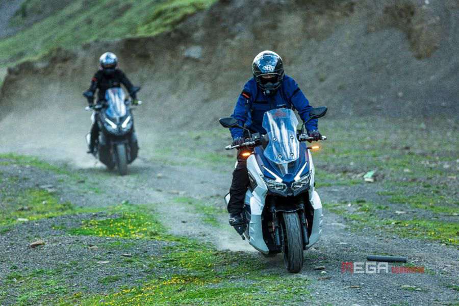 Новый шедевр DAYANG – модель ADV350 2024 года выйдет на рынок! В Китае готовиться к продажам новая модель мотоцикла Dayang ADV350 2024