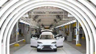 Первая партия автомобилей BYD сошла с конвейера на заводе в Узбекистане Первая партия автомобилей BYD сошла с конвейера на заводе в Узбекистане