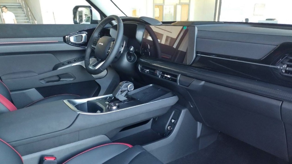 Haval H3 у дилера в автосалоне Ринг-Авто в Воронеже салон салон