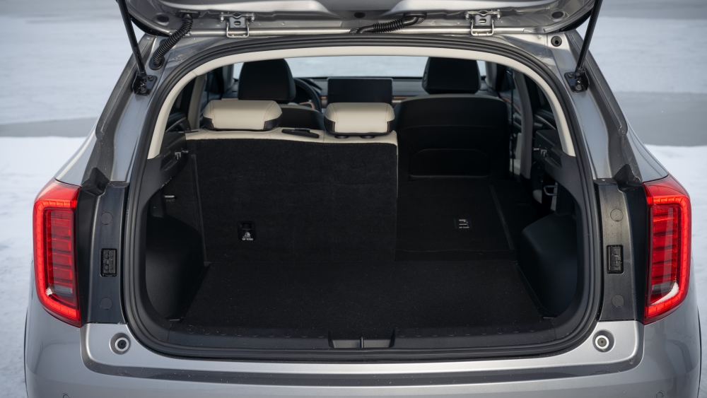 Обновленный салон кроссовера Haval Jolion, багажник