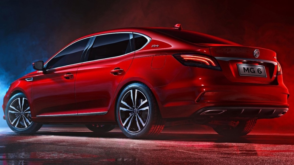 Лифтбек MG 6 задняя сторона