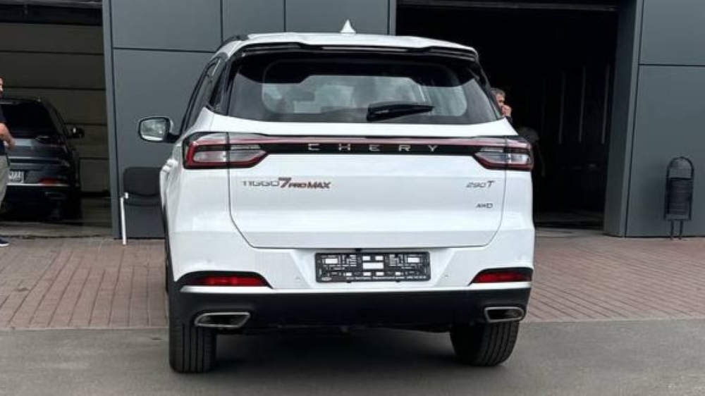 Новый кроссовер Chery Tiggo 7 pro max сзади