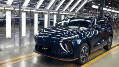 Россия впервые наладит полный цикл производства электромобилей и гибридов Россия впервые наладит полный цикл производства электромобилей и гибридов