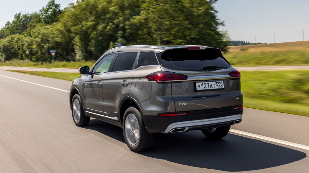 Belgee X70 боковой тыловой динамик