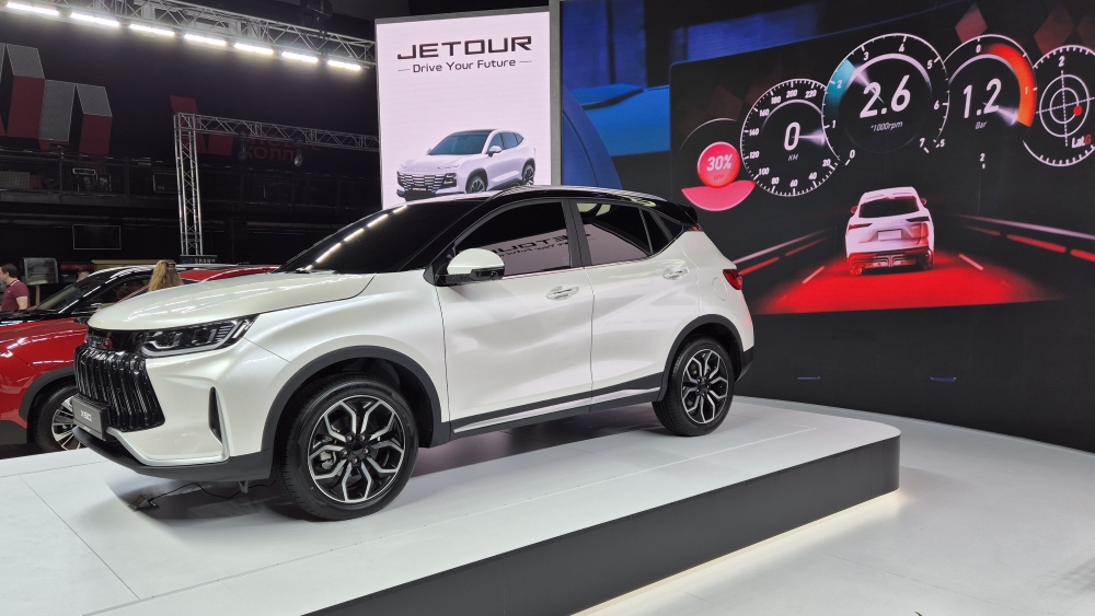 Jetour X50 презентация передняя часть салона интерьер