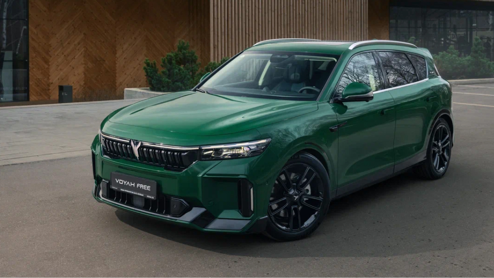 voyah free sport edition кроссовер зеленый бок передний