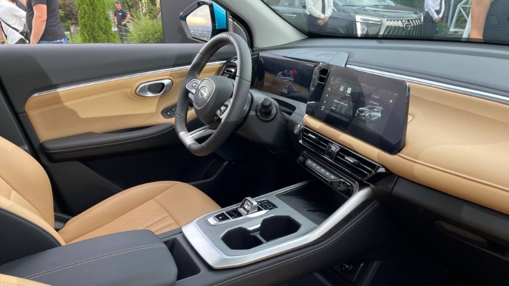 Кроссовер GAC GS3 на презентации в салоне Казахстана