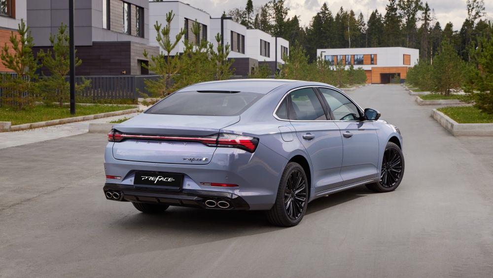 Цены Geely Preface Sedan Side Rear в России