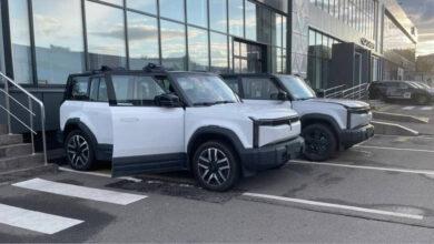 В России партия автомобилей Chery iCar 03 замечена в дилерском центре