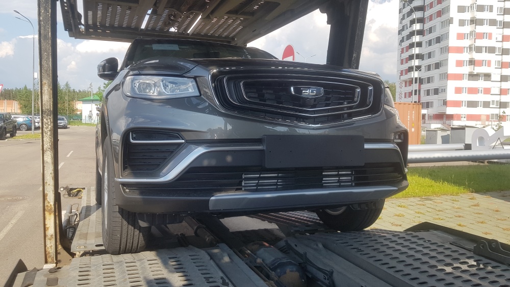 BelGee X70 боковая передняя часть на автовозе