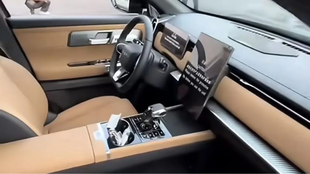 chery tiggo 7 sport edition land rover jaecoo j7 оранжевый салон