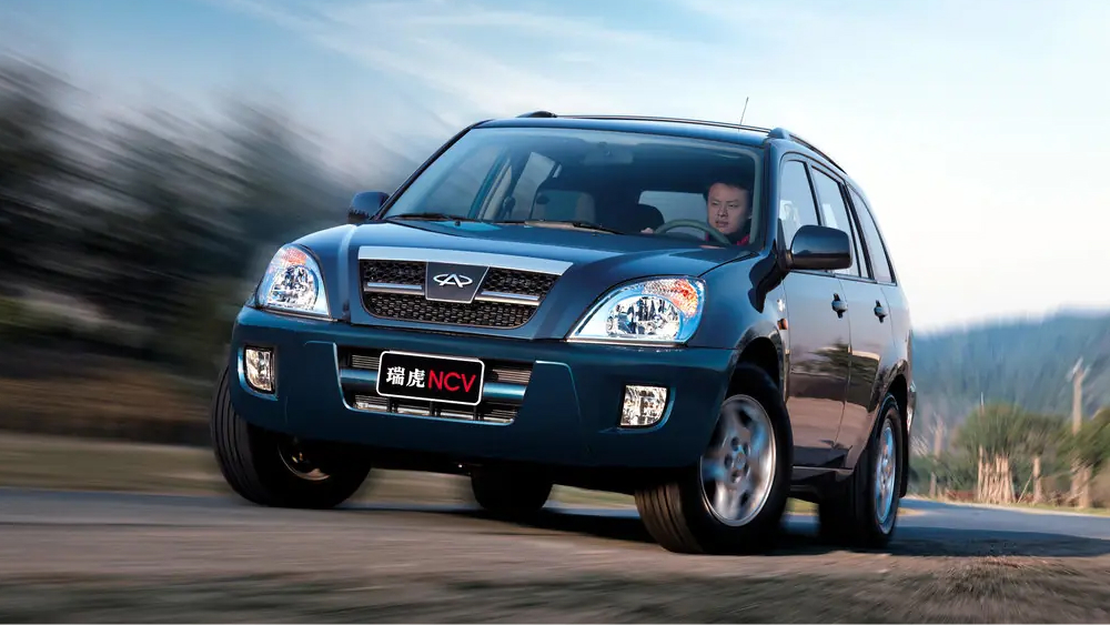 Chery Tiggo t11 боковая передняя часть синяя