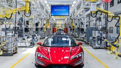 В Китае BYD отпраздновал выход с конвейера 9-миллионного автомобиля, им стал суперкар Yangwang U9 В Китае BYD отпраздновал выход с конвейера 9-миллионного автомобиля, им стал суперкар Yangwang U9