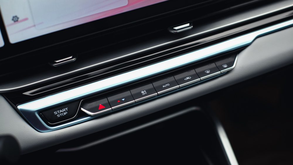 Geely Emgrand 7 Sedan Интерьер Внутренний блок кнопок Климат-контроль