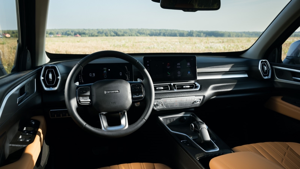 Интерьер внедорожника Haval H5