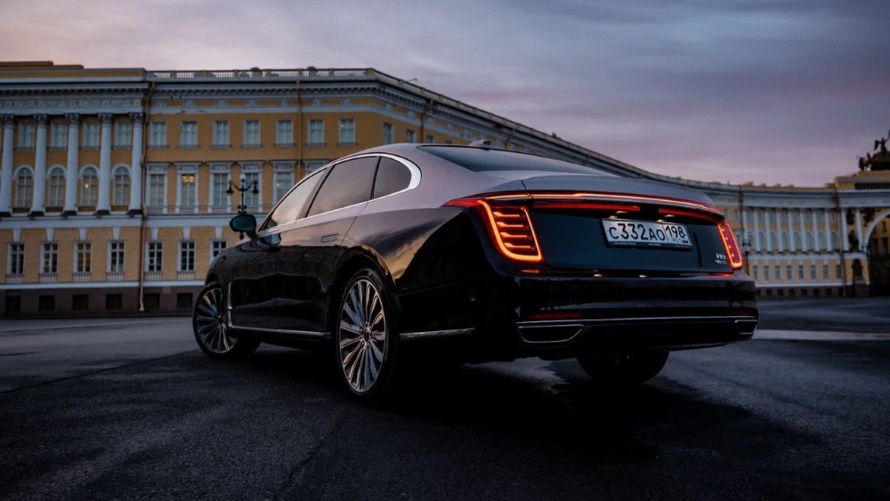 hongqi h9 санкт-петербург боковая задняя вечерняя