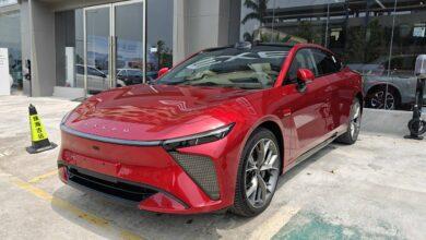 Большой тест-драйв седана Exeed Exlantix ES 2025, производительность, роскошь и инновационные технологии.