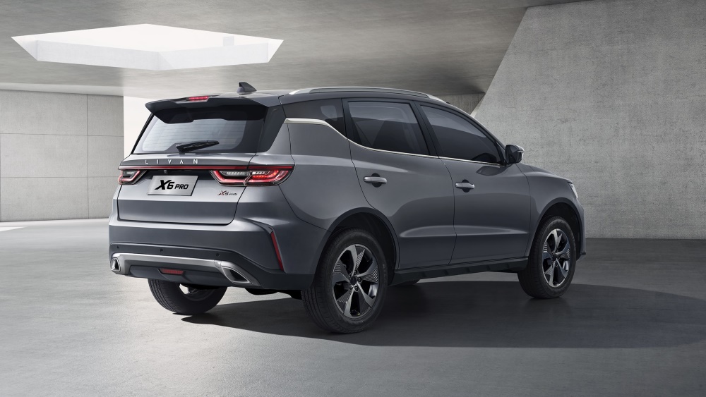 Кроссовер Livan X6 Pro задняя сторона