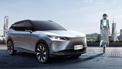 В России раскрыли дополнительные характеристики кроссовера Omoda C7 перед стартом продаж.