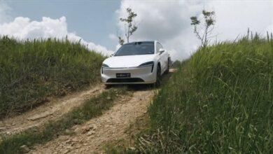 В Китае продемонстрировали внедорожные возможности нового кроссовера Luxeed R7 от Chery и Huawei В Китае продемонстрировали внедорожные возможности нового кроссовера Luxeed R7 от Chery и Huawei