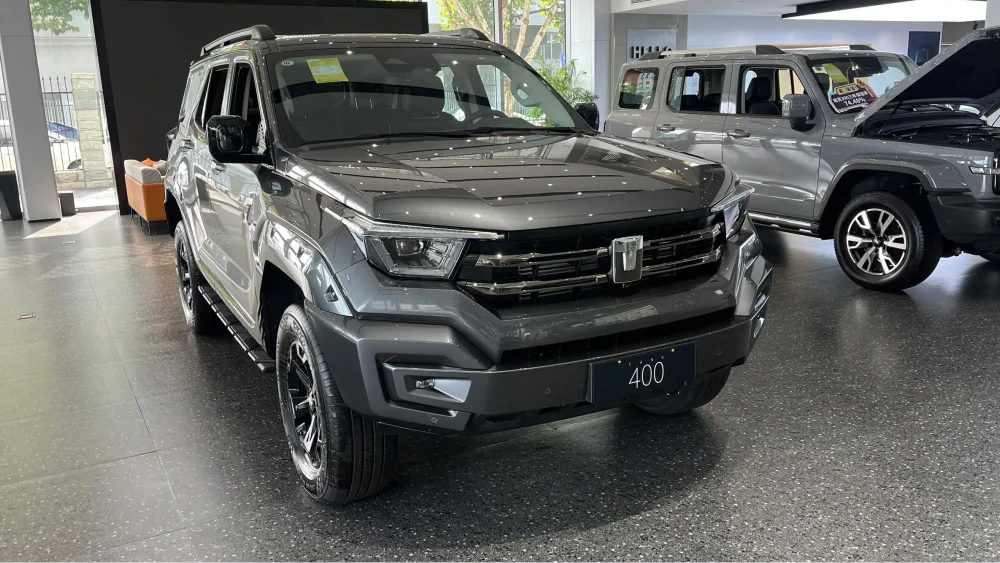 бензобак 400 от дилера в Китае, серая боковая передняя часть