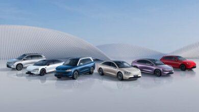 В Китае новый седан Maextro от Huawei и JAC, стоимостью 140 тысяч долларов, планирует продавать 35 000 единиц в год