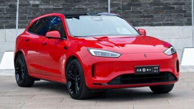 В Китае компания Seres показала внешний вид будущего внедорожника Aito M8. В Китае компания Seres показала внешний вид будущего внедорожника Aito M8.