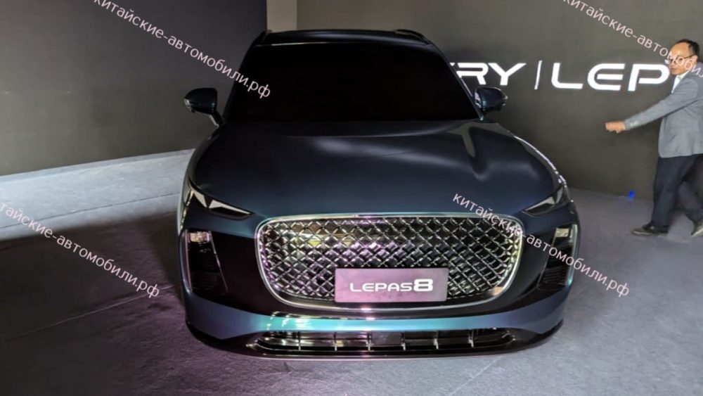 Chery lepas 8 боковая передняя синяя кроссовер Chery Tiggo 8 Plus