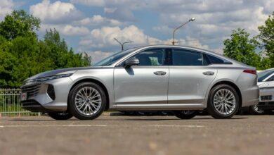 В России новый лифтбек Bestune B70 будет представлен с двигателями 1,5 и 2,0 л В России новый лифтбек Bestune B70 будет представлен с двигателями 1,5 и 2,0 л