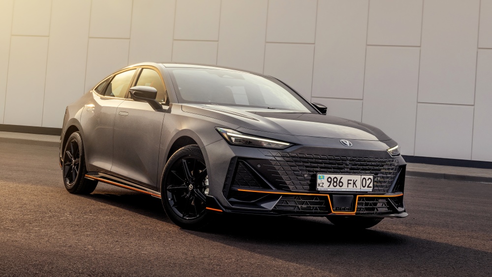 Changan Uni-V Sport в Казахстане на стороне
