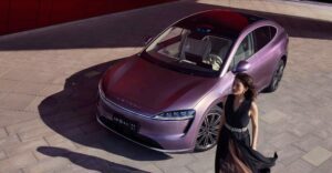 В Китае Luxeed R7 от Chery и Huawei, получил 30 000 заказов за первый месяц присутствия на рынке.