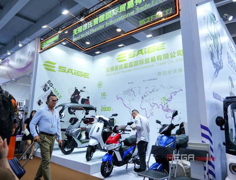 The 136th Canton Fair: Chinese Electric Vehicle Manufacturers Shine with New Quality and Efficiency, Marching Towards a Greener Future The 136th Canton Fair: Chinese Electric Vehicle Manufacturers Shine with New Quality and Efficiency, Marching Towards a Greener Future The 136th Canton Fair Chinese E Vehicle Manufacturers Shine with New Products news20