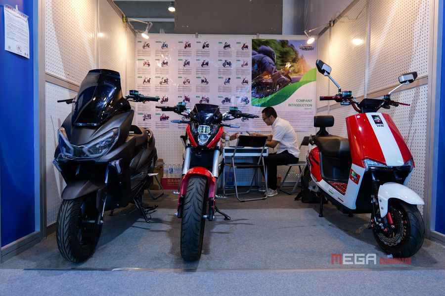 The 136th Canton Fair: Chinese Electric Vehicle Manufacturers Shine with New Quality and Efficiency, Marching Towards a Greener Future The 136th Canton Fair: Chinese Electric Vehicle Manufacturers Shine with New Quality and Efficiency, Marching Towards a Greener Future The 136th Canton Fair Chinese E Vehicle Manufacturers Shine with New Products news06