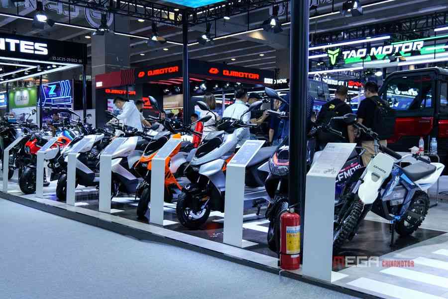 The 136th Canton Fair: Chinese Electric Vehicle Manufacturers Shine with New Quality and Efficiency, Marching Towards a Greener Future The 136th Canton Fair: Chinese Electric Vehicle Manufacturers Shine with New Quality and Efficiency, Marching Towards a Greener Future The 136th Canton Fair Chinese E Vehicle Manufacturers Shine with New Products news42